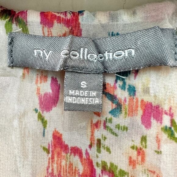 NY COLLECTION White Floral Button Front Ruffle Blouse  Romantic Top | Size Small - Picture 6 of 8